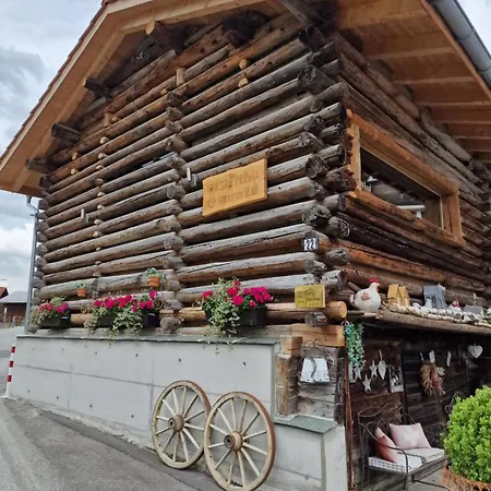 Chesa Prema - Restaurant Bed & Breakfast Disentis