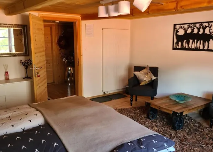 Chesa Prema - Restaurant Bed & Breakfast Disentis