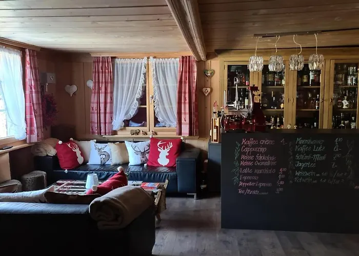 Chesa Prema - Restaurant Bed & Breakfast Disentis