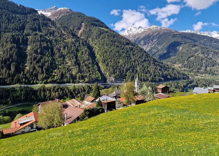 Chesa Prema - Restaurant Alojamento de Acomodação e Pequeno-almoço 3*