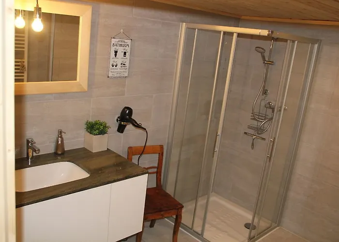 Alojamento de Acomodação e Pequeno-almoço Chesa Prema - Restaurant 3*