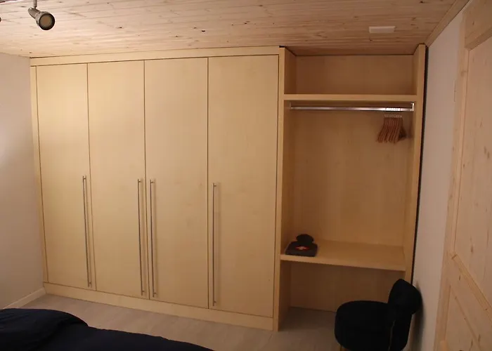 Alojamento de Acomodação e Pequeno-almoço Chesa Prema - Restaurant 3*