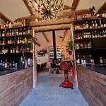 Bed & Breakfast Chesa Prema - Restaurant Disentis