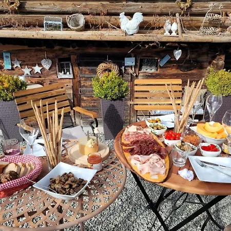 Chesa Prema - Restaurant Bed and breakfast